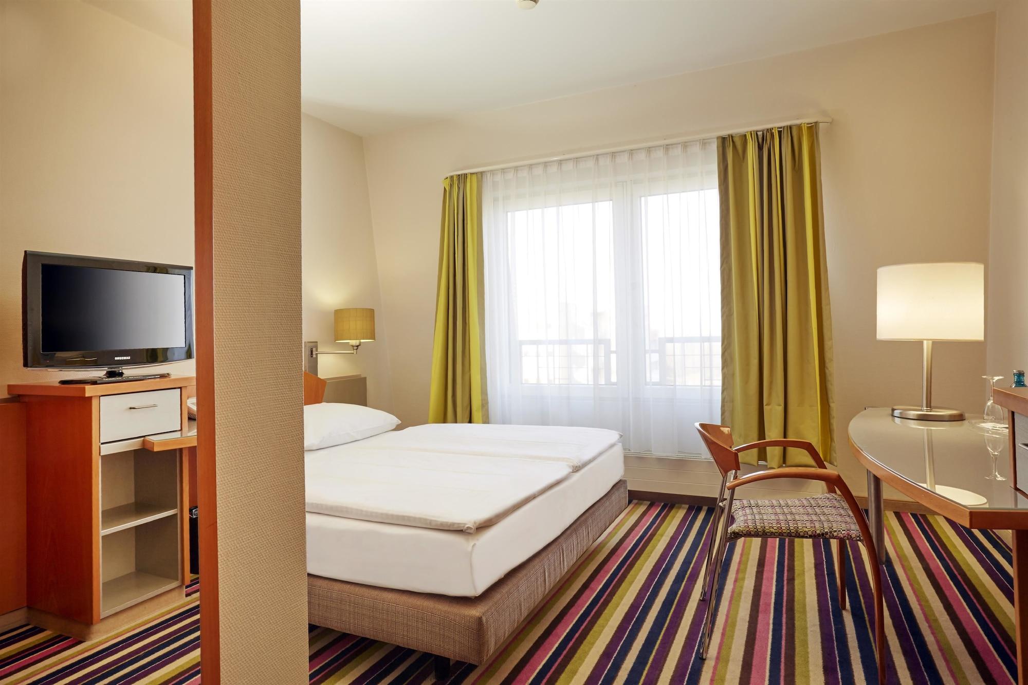 H+ Hotel Koeln Hürth Zewnętrze zdjęcie